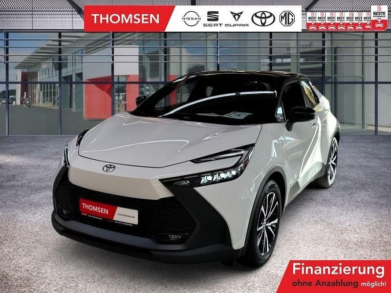Schneeweiss /schw Neu 2024 Toyota C-HR Team SUV | 35.985 € (Superpreis) - Bild 1/3