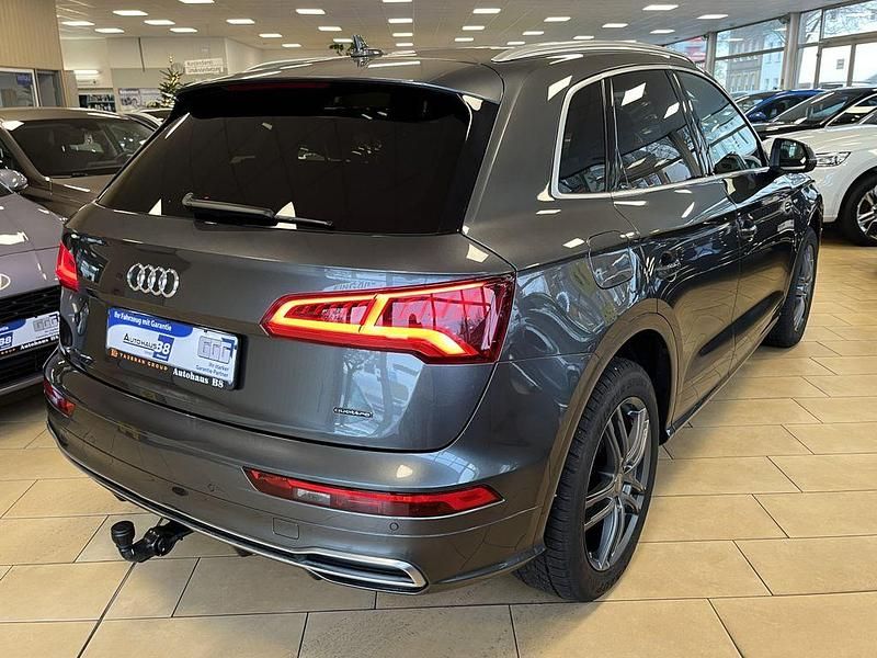 Gebraucht Audi Q5 S-line plus 299 PS (219 kW) 2021 Grau SUV