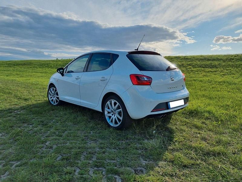 Gebraucht Seat Ibiza FR 90 PS (66 kW) 2017 Weiß Kleinwagen