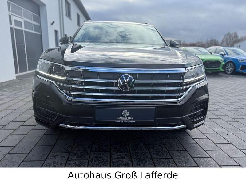 Gebraucht VW Touareg R-line 231 PS (169 kW) 2023 Schwarz SUV