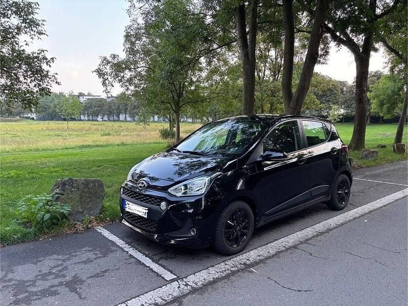 Schwarz Gebraucht 2018 Hyundai i10 Trend Kleinwagen | 7.500 € (Guter Preis) - Bild 1/4
