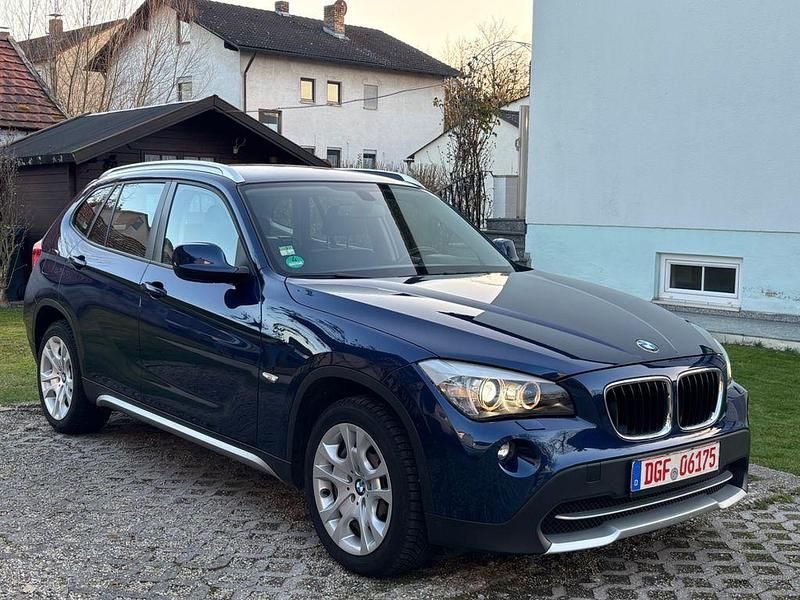 Gebraucht BMW X1 xLine 143 PS (105 kW) 2010 Blau SUV