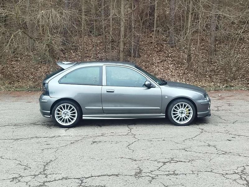 Gebraucht MG ZR 116 PS (85 kW) 2005 Grau Kleinwagen