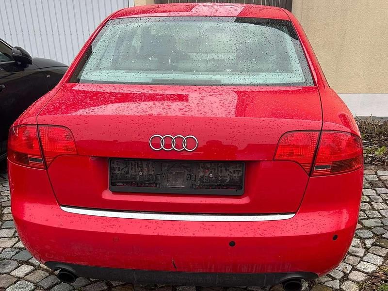Gebraucht Audi A4 200 PS (147 kW) 2005 Rot Limousine