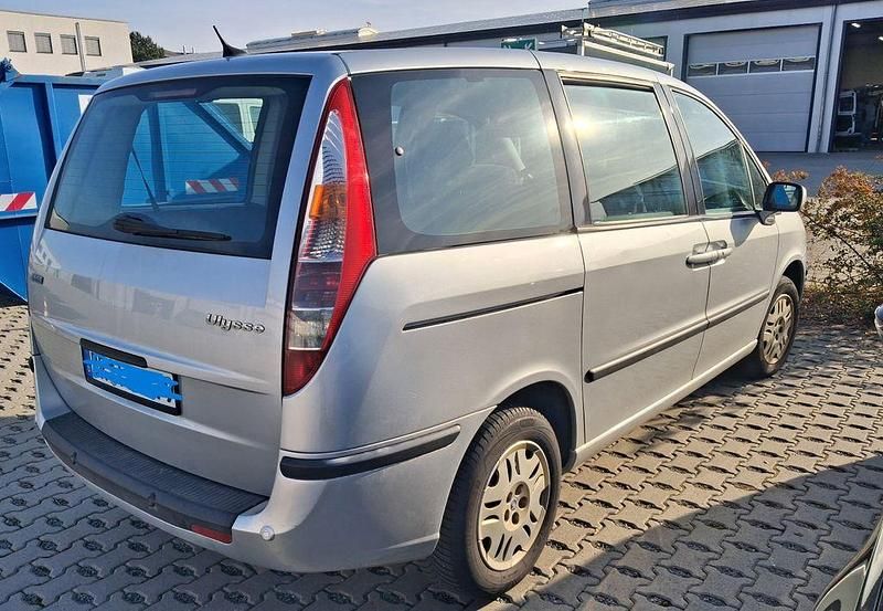 Gebraucht Fiat Ulysse 136 PS (100 kW) 2002 Grau Van / Kleinbus