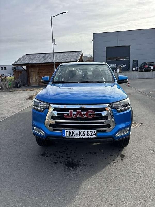 Gebraucht JAC JS8 204 PS (150 kW) 2023 Blau SUV