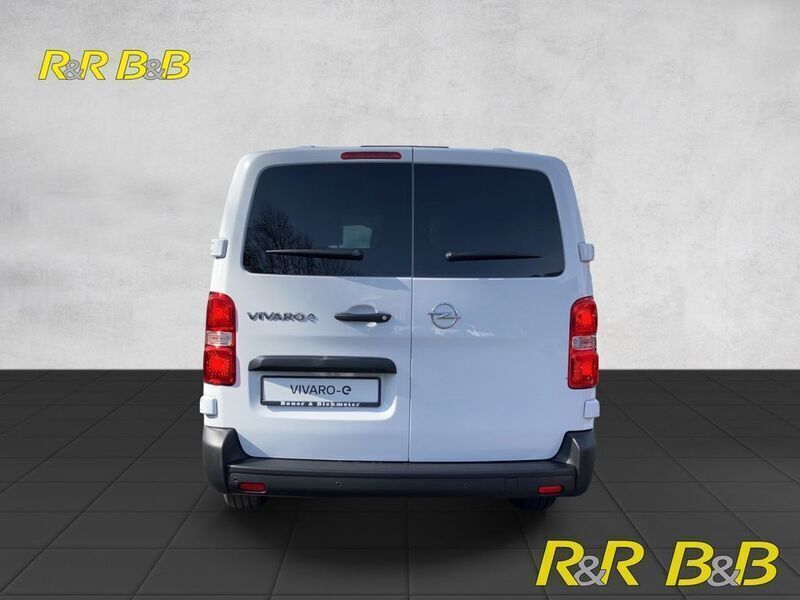 Gebraucht Opel Vivaro-e Combi Edition 100 kW (136 PS) 2023 Weiß (jade weiß (uni)) Van