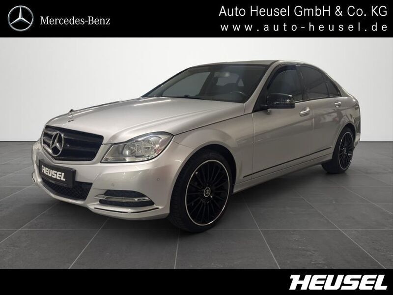 Silber Gebraucht 2013 Mercedes C180 Limousine | 9.900 € (Fairer Preis) - Bild 1/4