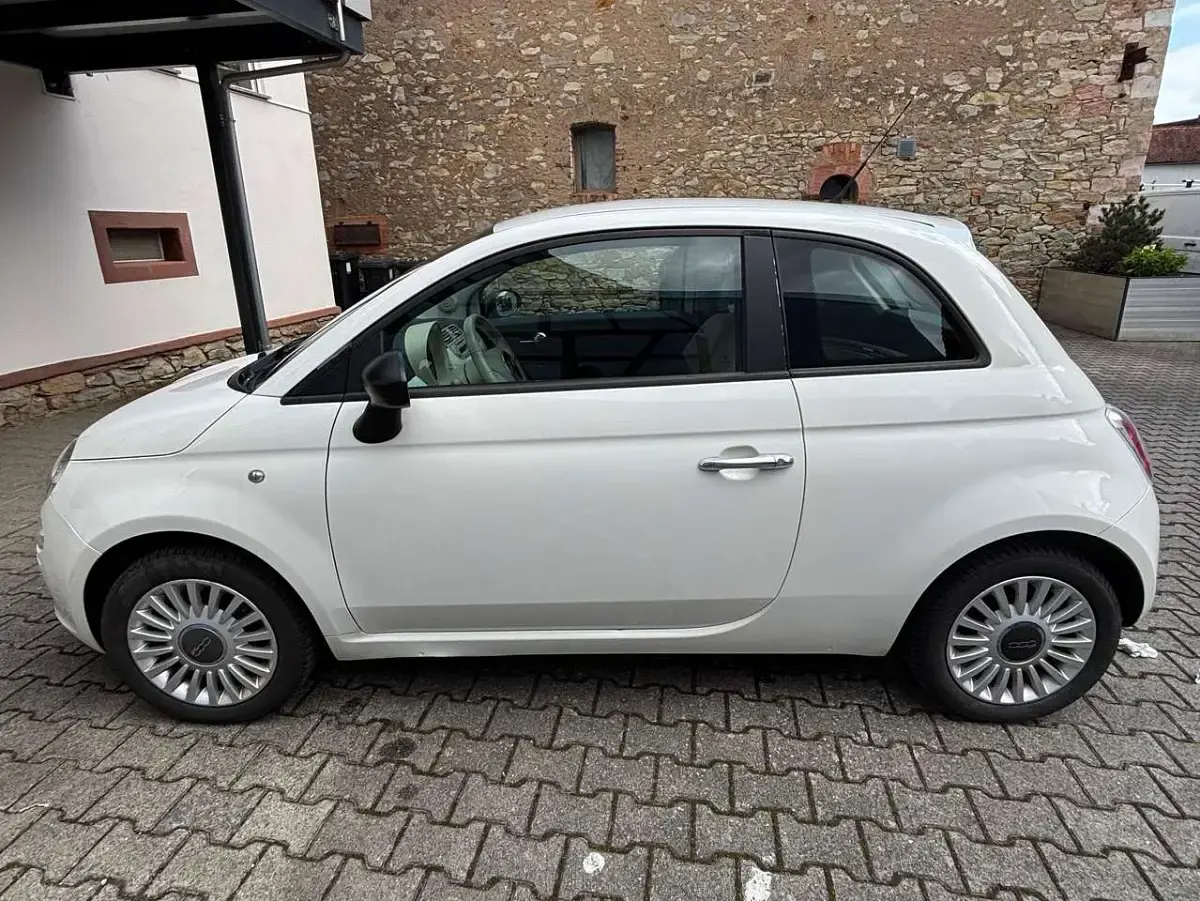 Gebraucht Fiat 500 Pop 69 PS (50 kW) 2008 Weiß Limousine