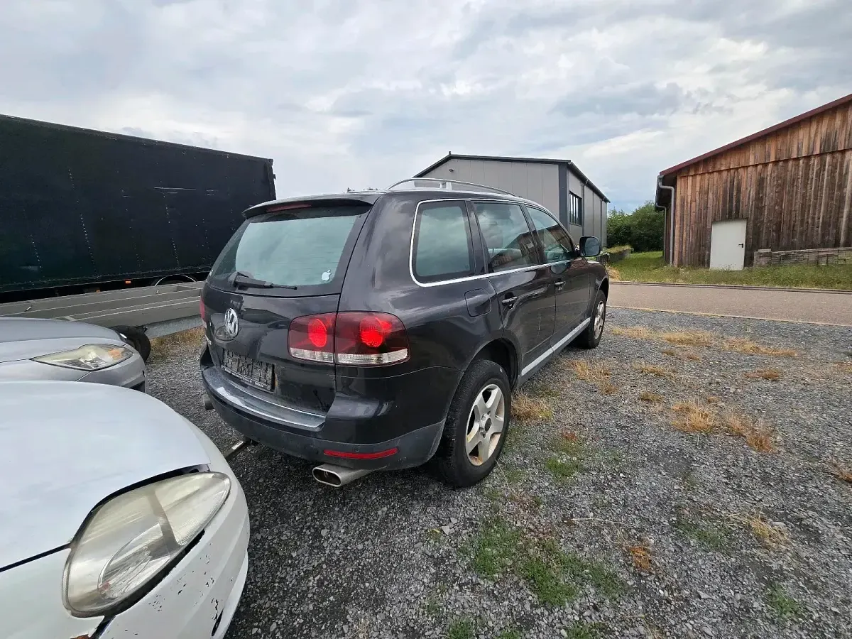 Gebraucht VW Touareg 224 PS (164 kW) 2007 Schwarz SUV