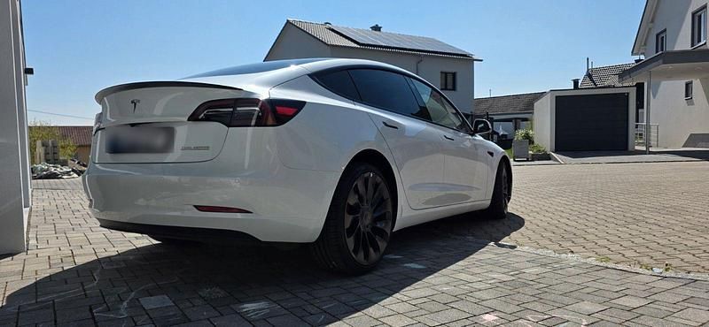 Gebraucht Tesla Model 3 Performance 377 kW (513 PS) 2021 Weiß Limousine