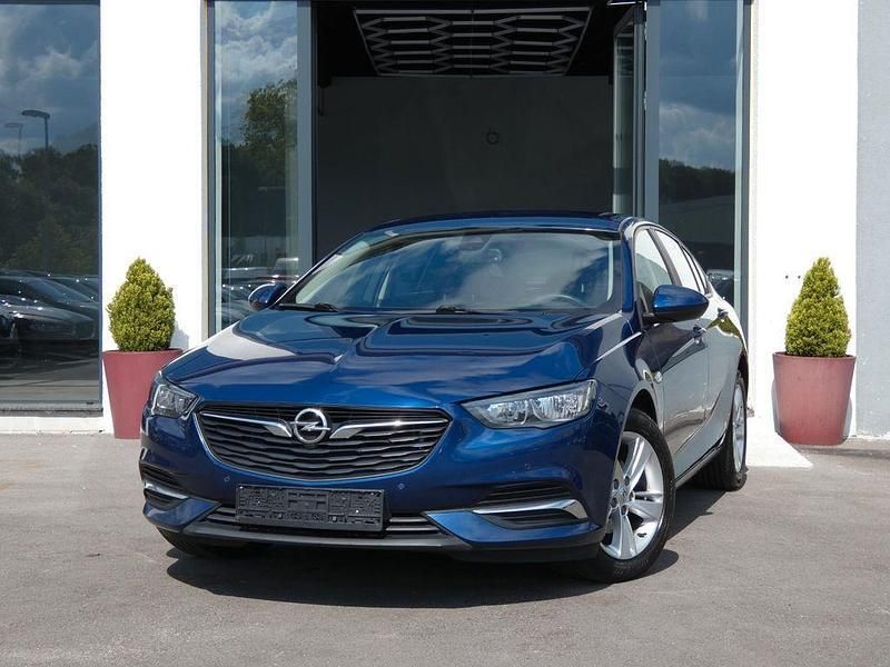 Blau Gebraucht 2020 Opel Insignia Edition Limousine | 11.450 € (Teuer) - Bild 1/4