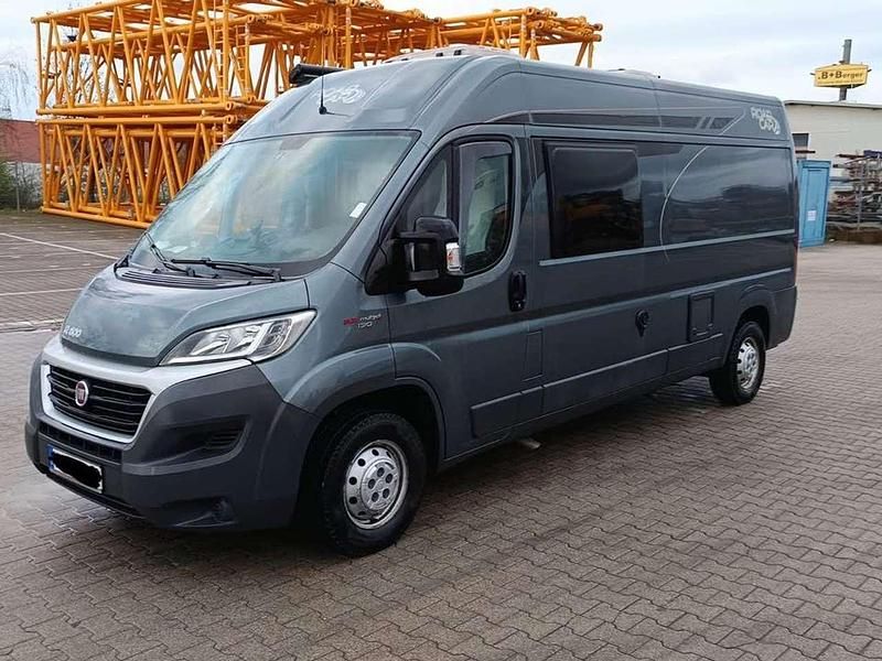Grau Gebraucht 2017 Fiat Ducato Van | 44.000 € - Bild 1/4