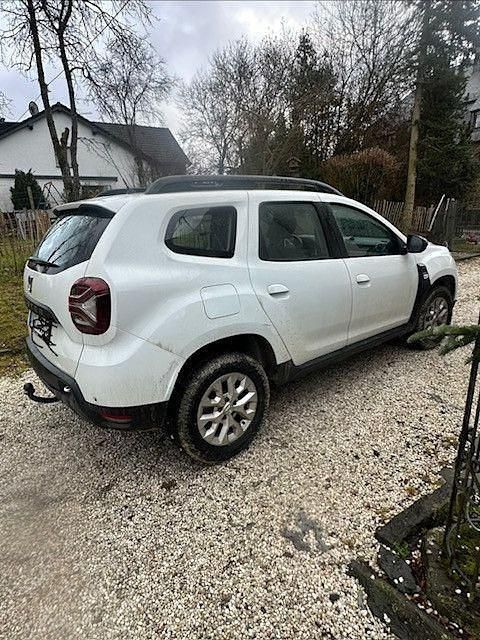 Gebraucht Dacia Duster 114 PS (83 kW) 2022 Weiß SUV