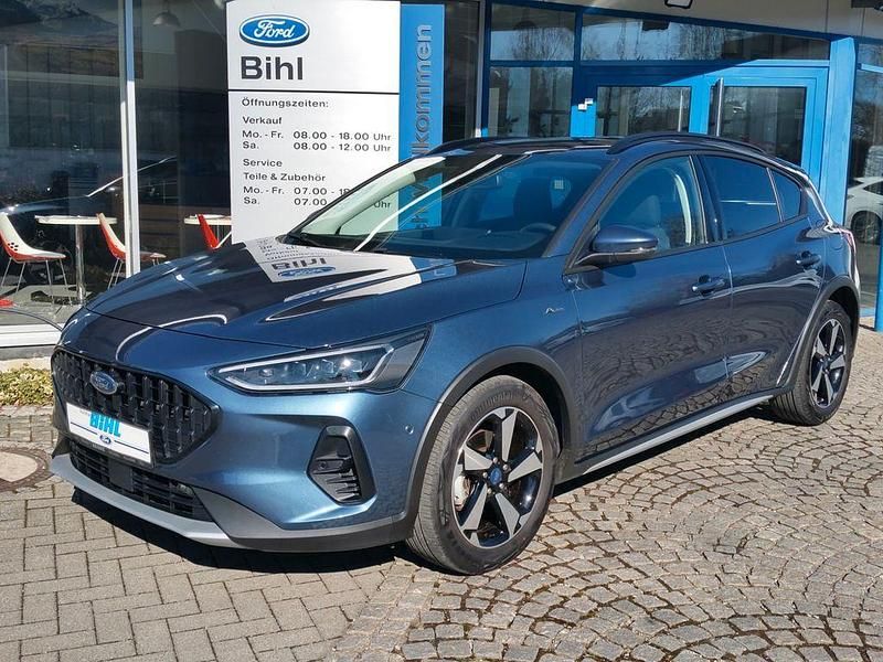 Gebraucht Ford Focus Active X 125 PS (91 kW) 2023 Blau Limousine