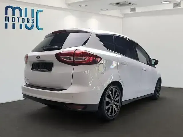 Używany Ford C-MAX Titanium 150 KM (110 kW) 2018 Biały Minivan