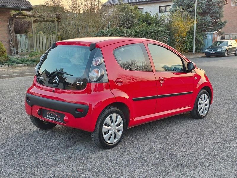 Gebraucht Citroën C1 Style 68 PS (50 kW) 2011 Rot Kleinwagen