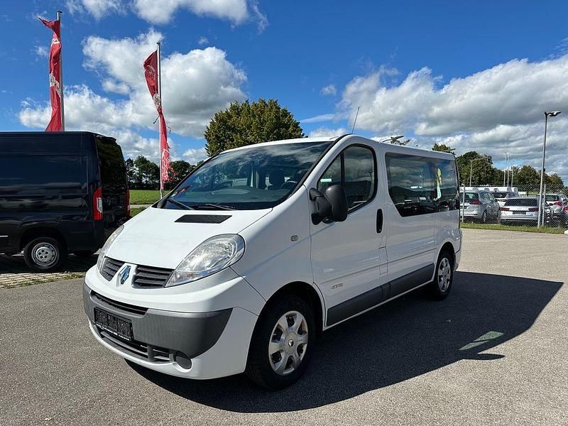 Weiß Gebraucht 2014 Renault Trafic Expression Van | 10.500 € (Superpreis) - Bild 1/4