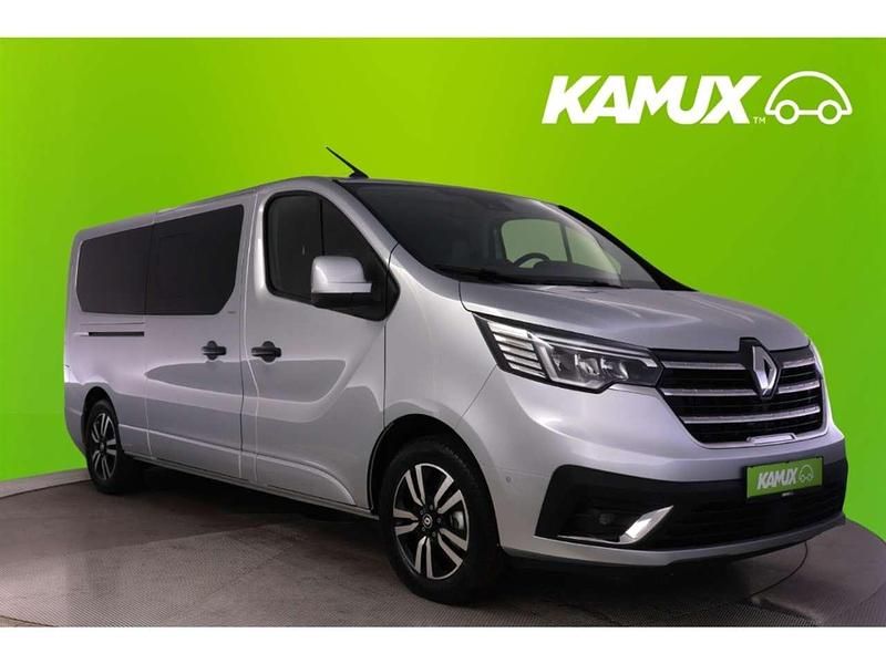 Silber Gebraucht 2024 Renault Trafic Van | 44.500 € (Fairer Preis) - Bild 1/3