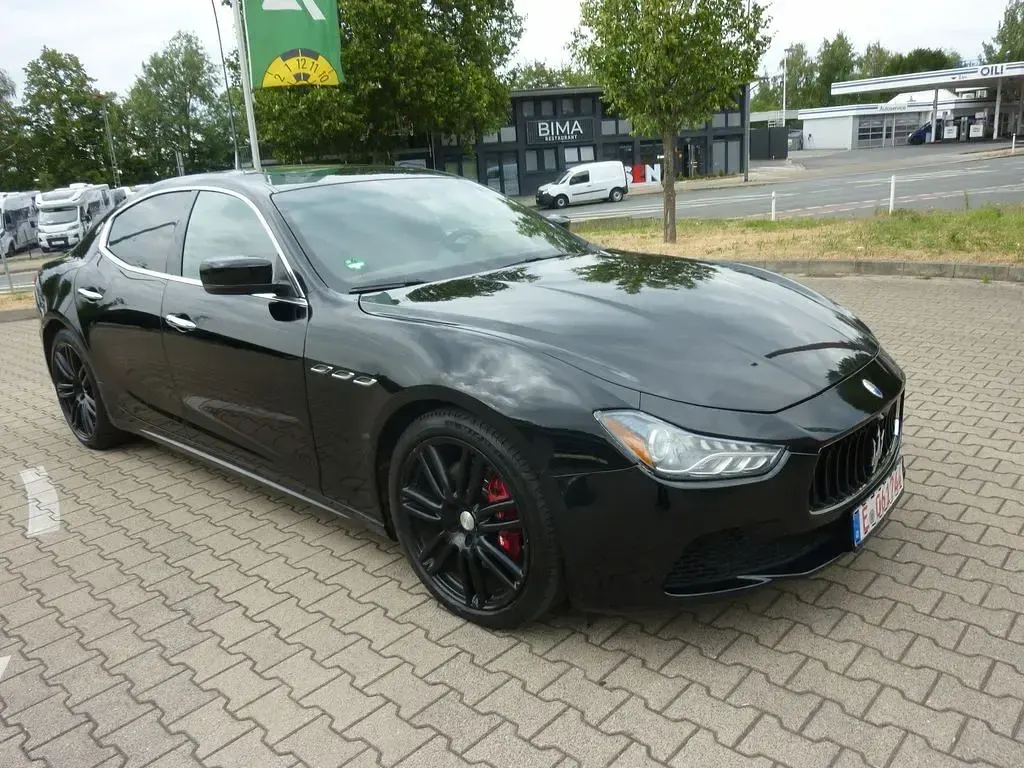 Gebraucht Maserati Ghibli 411 PS (302 kW) 2015 Schwarz Limousine