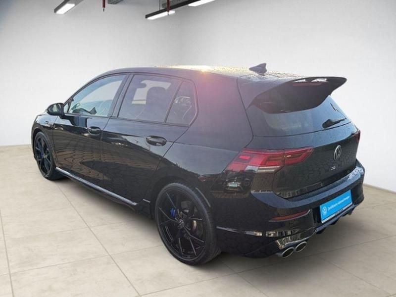 Gebraucht VW Golf VIII 333 PS (244 kW) 2023 Deep black perleffekt (metallic) Limousine