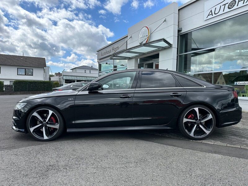 Schwarz (mythosschwarz metallic) Gebraucht 2017 Audi A6 Competition Limousine | 29.000 € (Etwas zu teuer) - Bild 1/4