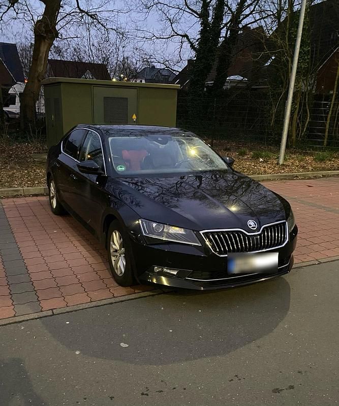 Gebraucht Skoda Superb 2015 Schwarz Limousine