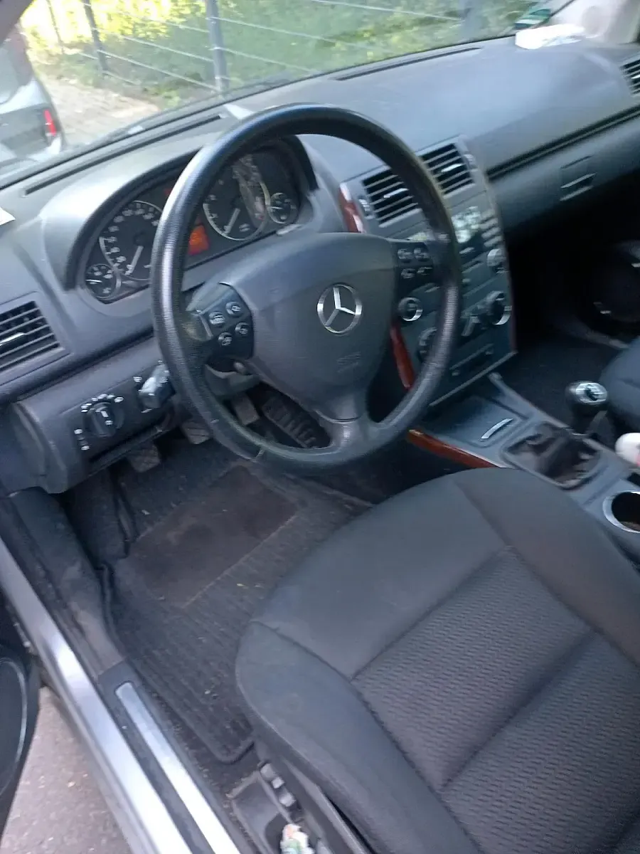 Gebraucht Mercedes A150 75 PS (55 kW) 2007 Grau Limousine