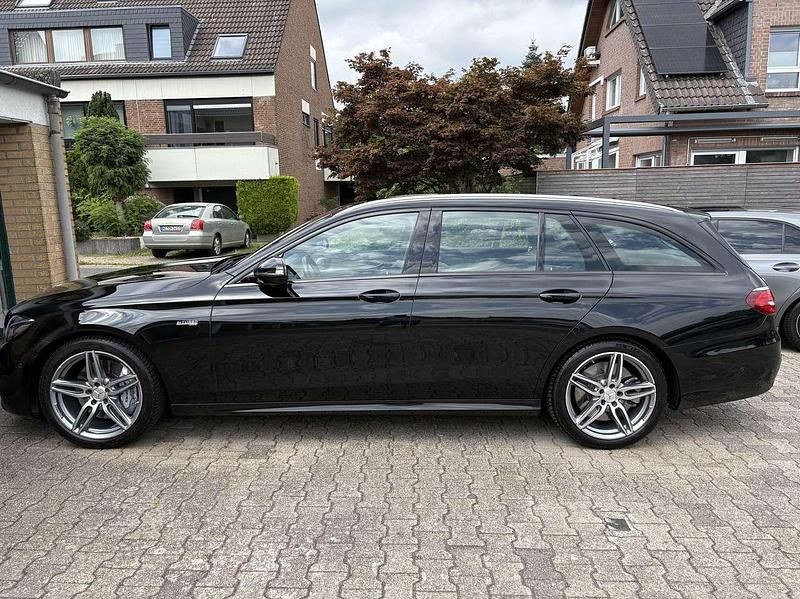 Gebraucht Mercedes E43 AMG AMG 401 PS (294 kW) 2017 Schwarz Limousine