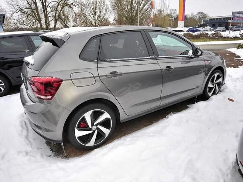 Gebraucht VW Polo Beats 200 PS (147 kW) 2020 Limestone grey Kleinwagen