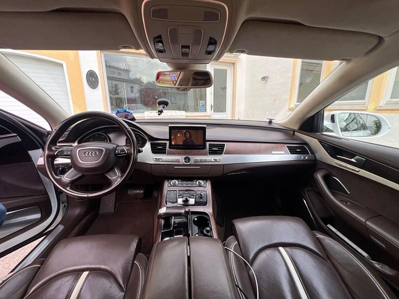 Weiß Gebraucht 2011 Audi A8 Ambiente Limousine | 16.700 € - Bild 1/4