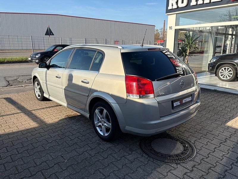 Gebraucht Opel Signum Cosmo 155 PS (114 kW) 2006 Grau Kleinwagen