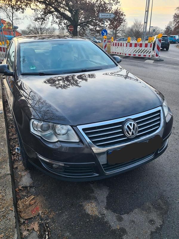 Gebraucht VW Passat Highline 160 PS (117 kW) 2010 Schwarz Limousine