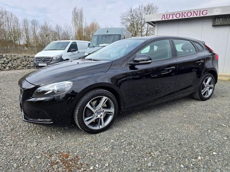 Gebraucht Volvo V40 You! 150 PS (110 kW) 2015 Schwarz Kombi