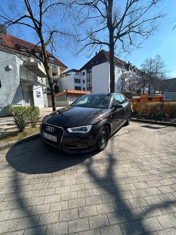 Gebraucht Audi A3 S-Line 150 PS (110 kW) 2013 Braun Limousine