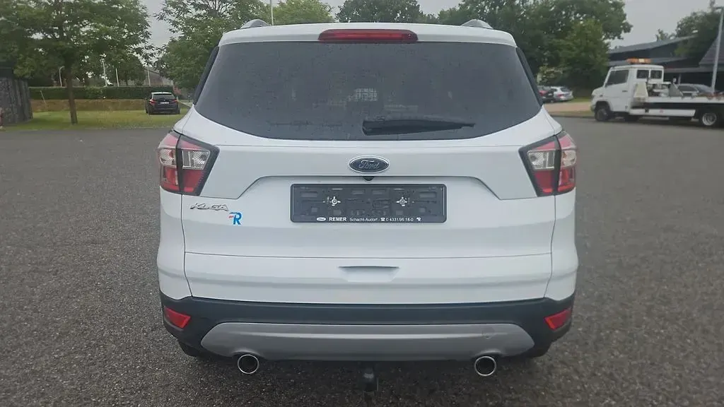 Gebraucht Ford Kuga Cool & Connect 150 PS (110 kW) 2018 Weiß SUV