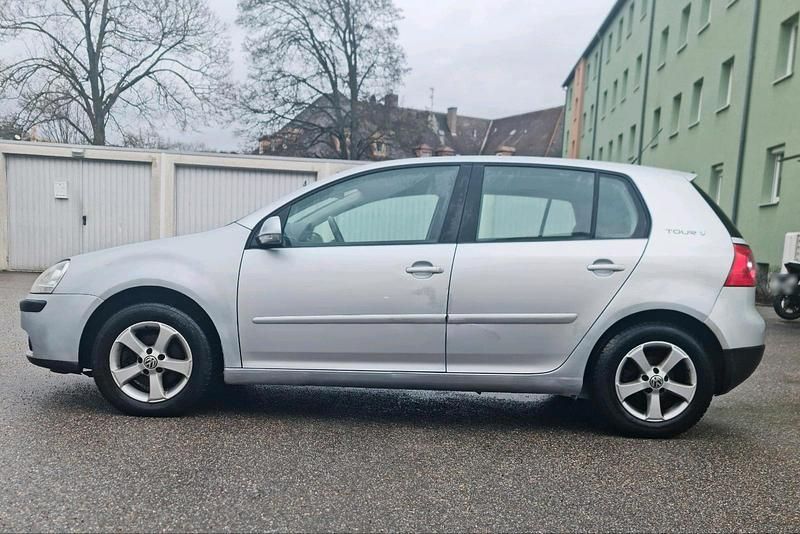 Gebraucht VW Golf V 102 PS (75 kW) 2007 Silber Limousine