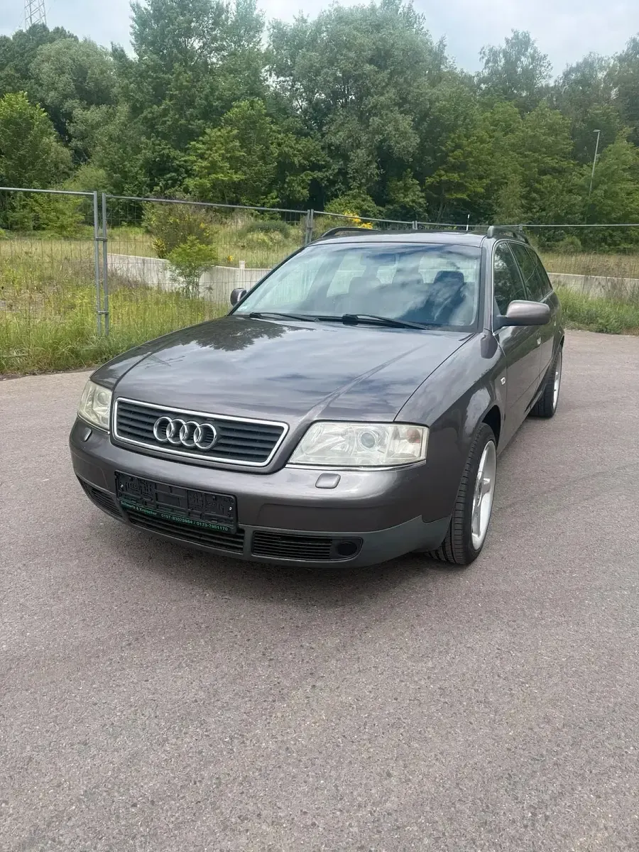 Gebraucht Audi A6 165 PS (121 kW) 1998 Andere farben Kombi