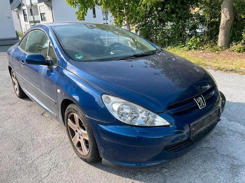 Blau Gebraucht 2004 Peugeot 307 CC Cabrio | 500 € (Superpreis) - Bild 1/4