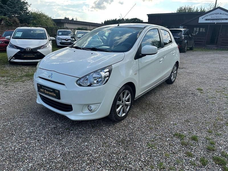 Gebraucht Mitsubishi Space Star 80 PS (58 kW) 2014 Weiß Kleinwagen