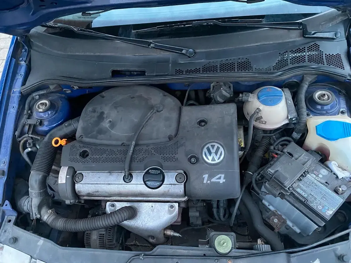 Gebraucht VW Polo 60 PS (44 kW) 1998 Blau Limousine