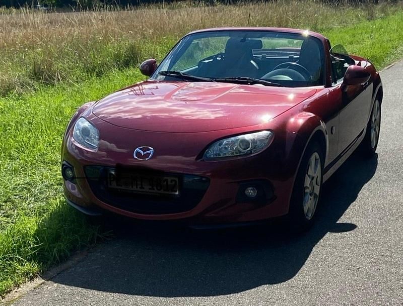Rot Gebraucht 2013 Mazda MX5 Cabrio | 11.000 € (Guter Preis) - Bild 1/4