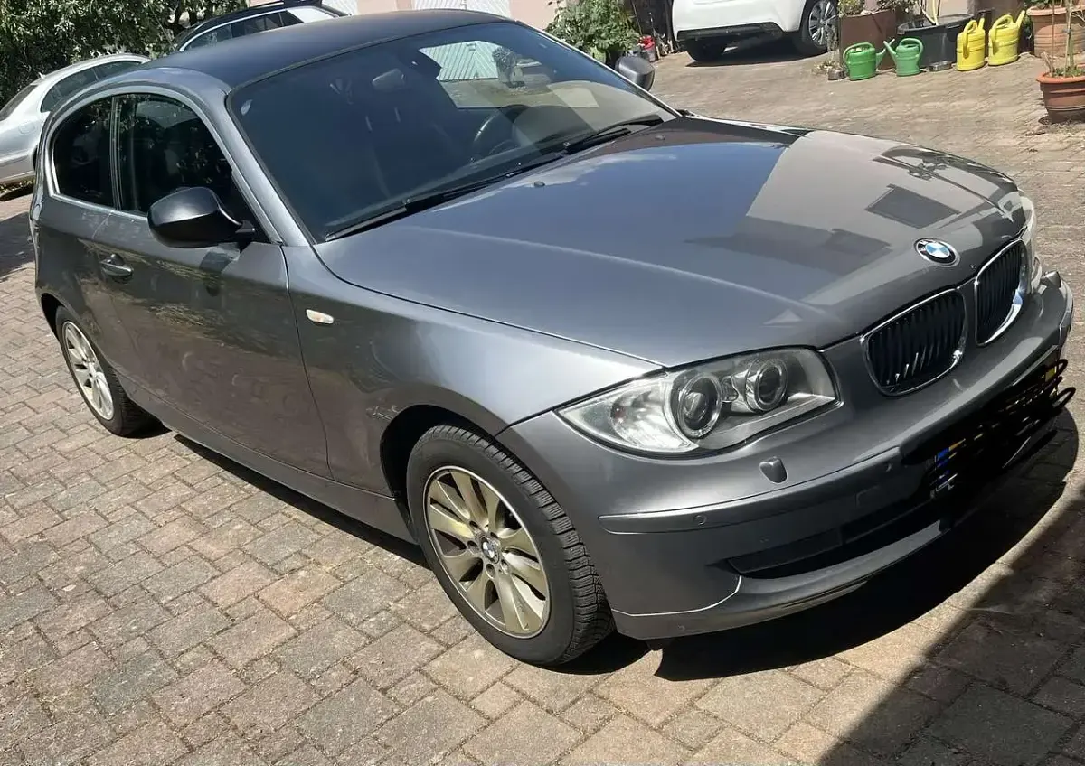 Gebraucht BMW 120 170 PS (125 kW) 2007 Grau Kleinwagen