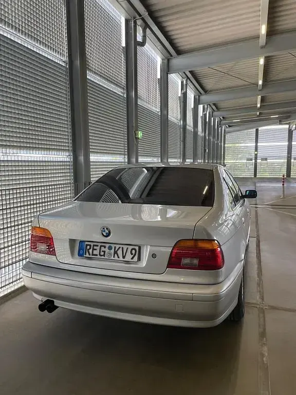 Gebraucht BMW 520 Performance 170 PS (125 kW) 2002 Silber Limousine