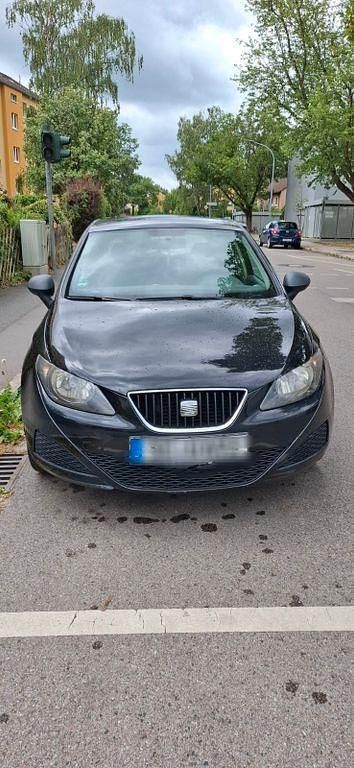 Schwarz Gebraucht 2008 Seat Ibiza Reference Limousine | 1.400 € (Guter Preis) - Bild 1/4