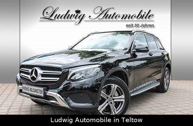 Schwarz Gebraucht 2017 Mercedes GLC250 SUV | 29.850 € (Guter Preis) - Bild 1/4