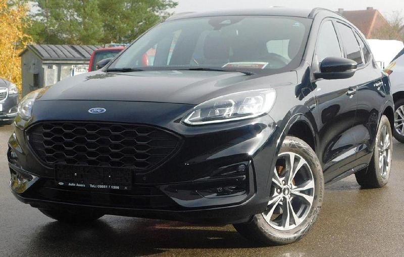 Schwarz Gebraucht 2022 Ford Kuga ST-Line X SUV | 27.990 € (Teuer) - Bild 1/4