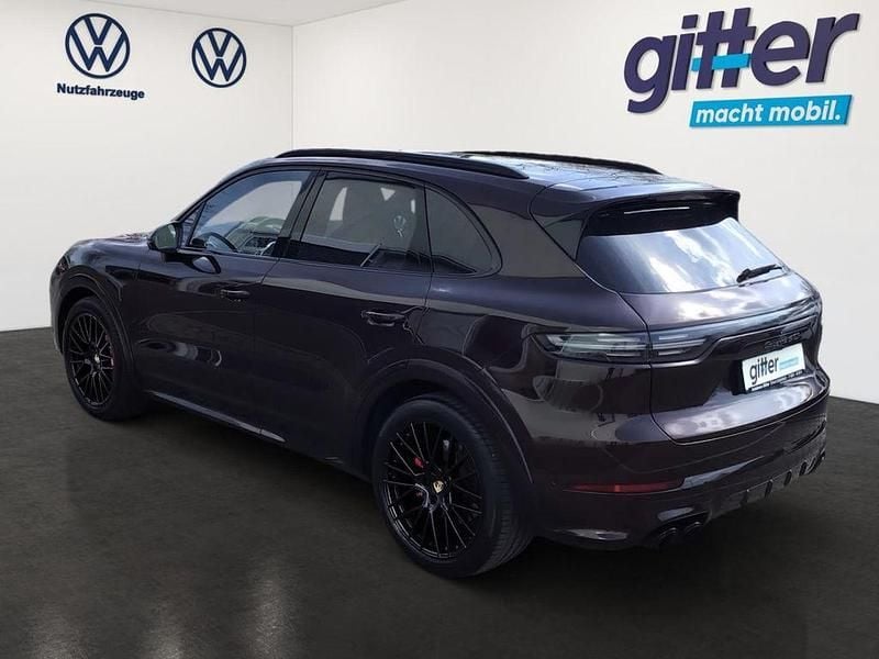 Gebraucht Porsche Cayenne GTS Chrono 460 PS (338 kW) 2023 Mahagonimetallic SUV