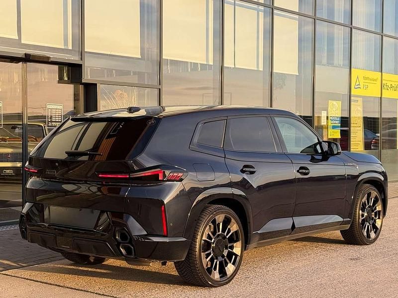 Gebraucht BMW XM Performance 489 PS (359 kW) 2023 Carbonschwarz metallic SUV