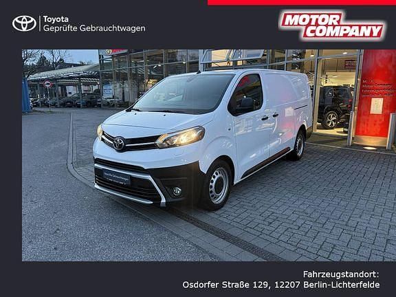 Schaumweiß Gebraucht 2019 Toyota Proace Comfort Van | 17.490 € (Superpreis) - Bild 1/4